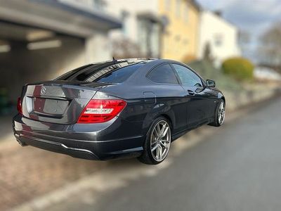 Grau Gebraucht 2012 Mercedes C220 AMG Coupé | 9.500 € (Fairer Preis)
