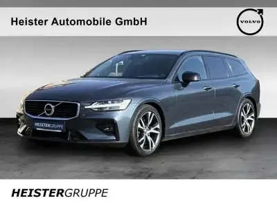 Gebraucht Volvo V60 R-Design 150 PS (110 kW) 2019 Denim blue (metallic) Kombi