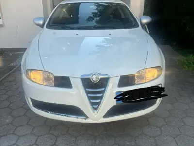 Second-hand Alfa Romeo GT 150 CP (110 kW) 2010 Alb Coupe