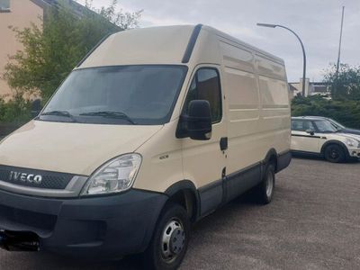 gebraucht Iveco Daily 3.0 40C18 / Zwillingsbereifung / 1. Hand / TÜV 03/25