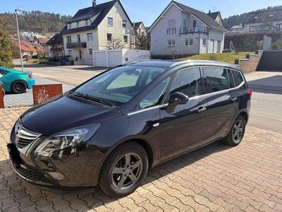 Usata Opel Zafira Tourer Active 140 CV (102 kW) 2013 Nero Monovolume