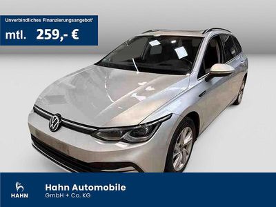 Gebraucht VW Golf VIII Style 190 PS (139 kW) 2023 Reflexsilber metallic Kombi