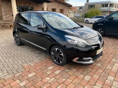 Gebraucht Renault Scénic Bose Edition 131 PS (96 kW) 2016 Schwarz Van / Kleinbus