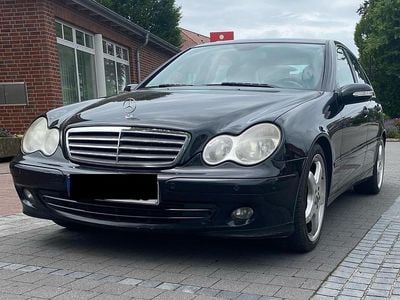 Mercedes C200