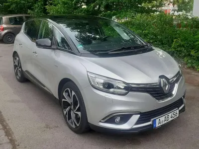 Gebraucht Renault Scénic III Bose Edition 116 PS (85 kW) 2016 Silber Kombi
