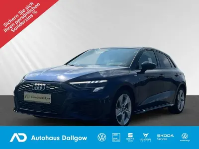 Gebraucht Audi A3 S-Line 150 PS (110 kW) 2023 2d navarrablau metallic Limousine