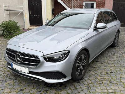 Mercedes E200