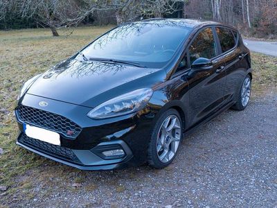Schwarz Gebraucht 2020 Ford Fiesta ST Kleinwagen | 16.299 € (Fairer Preis)