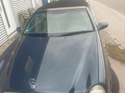Second-hand Mercedes CLK230 Avantgarde 197 CP (144 kW) 1998 Cabrio