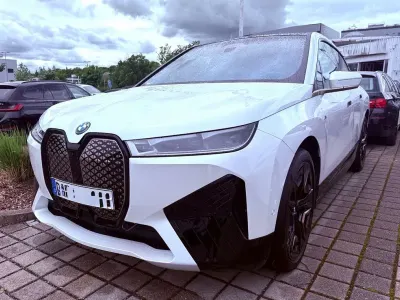 Brugt BMW iX Sport Line 455 kW (619 HK) 2022 Hvid SUV