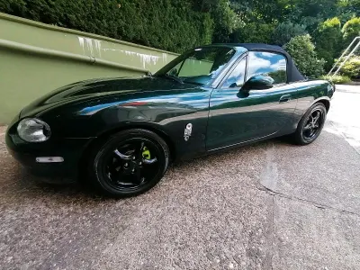 Gebraucht Mazda MX5 140 PS (102 kW) 2000 Grün Cabrio