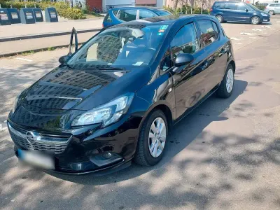 Gebraucht Opel Corsa 90 PS (66 kW) 2018 Schwarz Kleinwagen