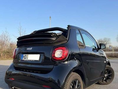 Gebraucht Smart ForTwo Cabrio Passion 71 PS (52 kW) 2016 Schwarz Cabrio