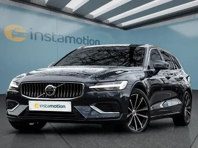 Gebraucht Volvo V60 349 PS (256 kW) 2025 Blau Kombi