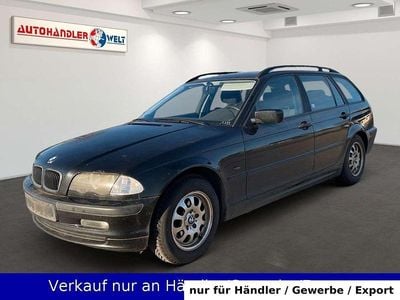 Schwarz Gebraucht 2001 BMW 318 Kombi | 499 € (Superpreis)