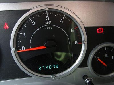 Usado Jeep Patriot Limited 140 HP (102 kW) 2008 Prateado SUV