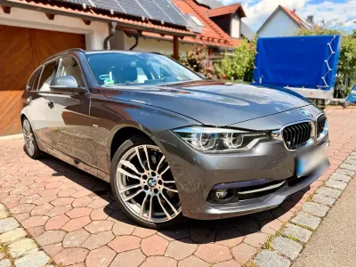 Gebraucht BMW 330 Sport Line 258 PS (189 kW) 2018 Grau Kombi
