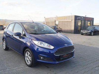 Gebraucht Ford Fiesta Titanium 147 PS (108 kW) 2014 Blau Kleinwagen