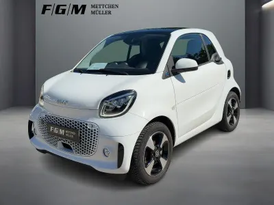 Gebraucht Smart ForTwo Coupé 60 kW (82 PS) 2024 Bodypanels in white Kleinwagen
