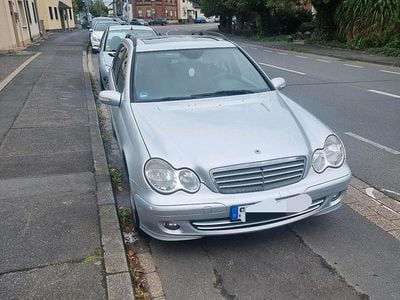 Mercedes C220