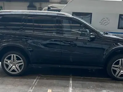 Używany Mercedes GL500 387 KM (284 kW) 2008 Czarny SUV