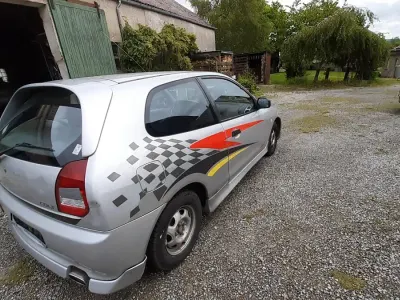 Gebraucht Mitsubishi Colt Edition 90 PS (66 kW) 1999 Silber Kleinwagen