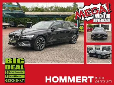 Gebraucht Volvo V60 Plus 455 PS (334 kW) 2023 Onyx black (metallic) Kombi