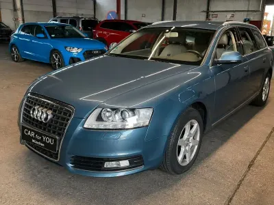 Gebraucht Audi A6 Comfort 190 PS (139 kW) 2010 Blau Kombi