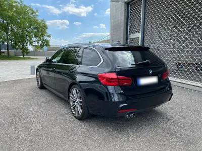 Second-hand BMW 330 M Sport 258 CP (189 kW) 2017 Negru Break