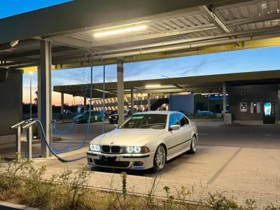 Gebraucht BMW 520 M Sport 170 PS (125 kW) 2001 Silber Limousine
