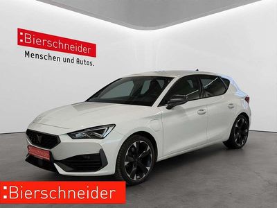 Weiss Gebraucht 2022 Cupra Leon Limousine | 23.950 € (Fairer Preis)