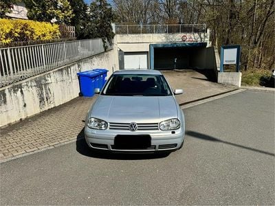 Gebraucht VW Golf VII 125 PS (91 kW) 2015 Silber Kleinwagen
