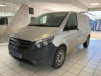 Gebraucht Mercedes Vito 163 PS (119 kW) 2019 Silber Van