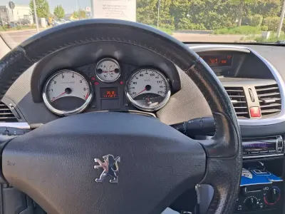 Gebraucht Peugeot 207 CC Filou 120 PS (88 kW) 2007 Schwarz Cabrio