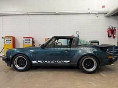 Second-hand Porsche 911SC 204 CP (150 kW) 1979 Albastru Cabrio