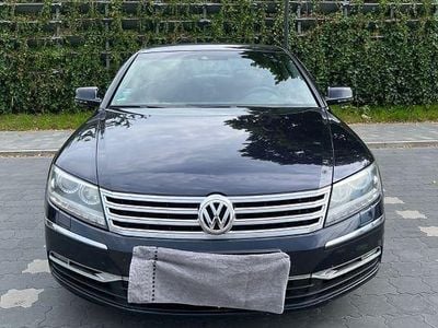 VW Phaeton
