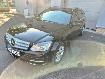 Gebraucht Mercedes C200 184 PS (135 kW) 2011 Schwarz Kombi