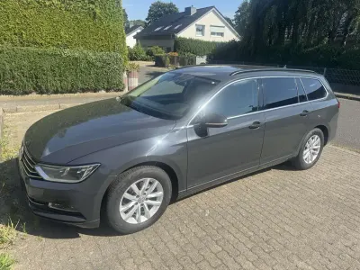 Gebraucht VW Passat Comfortline 150 PS (110 kW) 2016 Grau Kombi