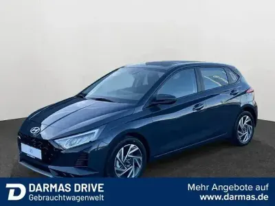 Usata Hyundai i20 Trend 101 CV (74 kW) 2024 Grigio Berlina