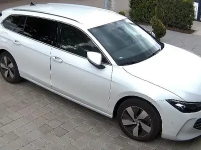 Gebraucht VW Passat Business 150 PS (110 kW) 2024 Weiß Kombi