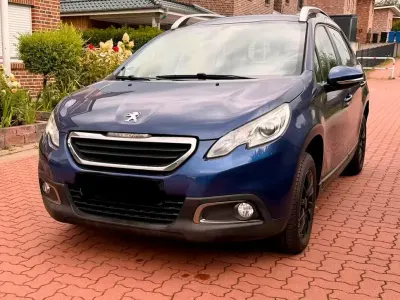Gebraucht Peugeot 2008 Allure 82 PS (60 kW) 2014 Blau SUV