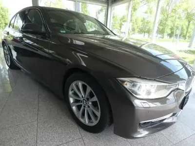 Brugt BMW 320 Sport Line 184 HK (135 kW) 2013 Brun Sedan