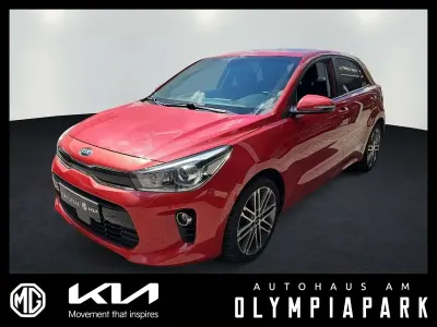 Używany Kia Rio Platinum Edition 120 KM (88 kW) 2018 Czerwony Hatchback