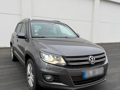 Gebraucht VW Tiguan 150 PS (110 kW) 2012 Grau SUV
