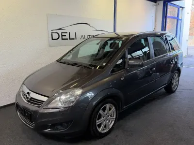 Gebraucht Opel Zafira Family 110 PS (80 kW) 2012 Grau Van / Kleinbus