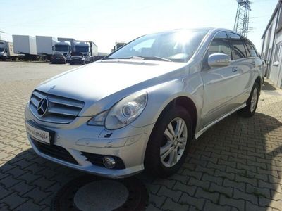 Mercedes R320