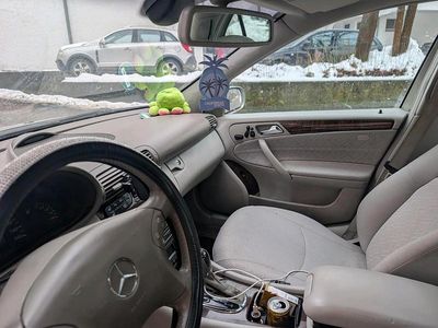 Gebraucht 2003 Mercedes C180 Limousine | 3.000 € (Fairer Preis)