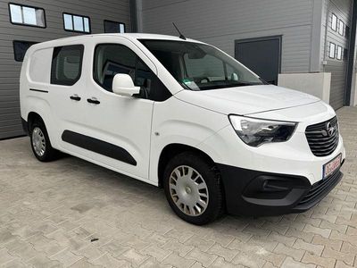 Gebraucht Opel Combo Edition 131 PS (96 kW) 2020 Weiß Van / Kleinbus