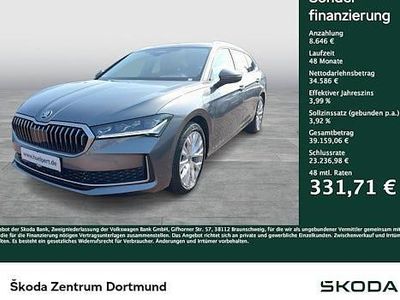 Gebraucht Skoda Superb LAURIN & KLEMENT 204 PS (150 kW) 2025 Graphitegrau metallic Kombi