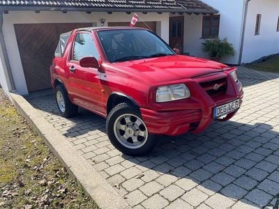 Gebraucht Suzuki Grand Vitara 128 PS (94 kW) 2000 Rot Cabrio